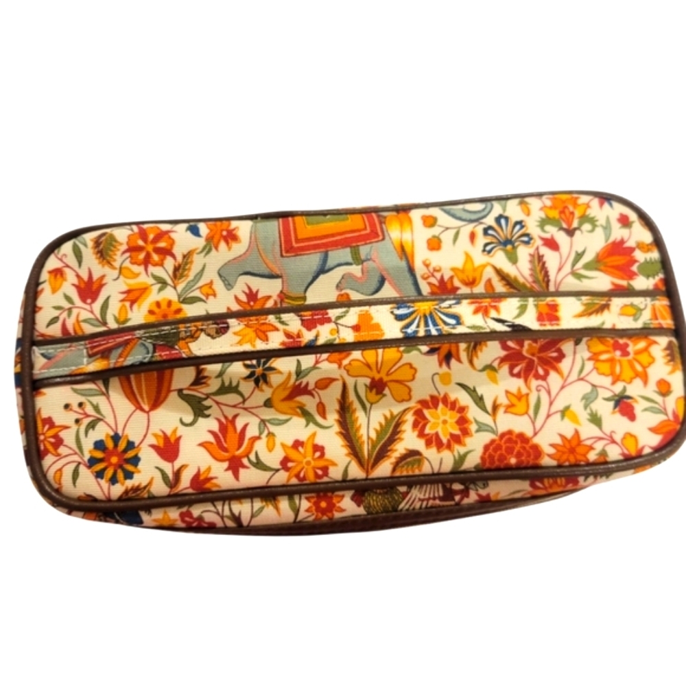 Floral Cosmetic Bag with Multicolor Design - Picture 2 of 5